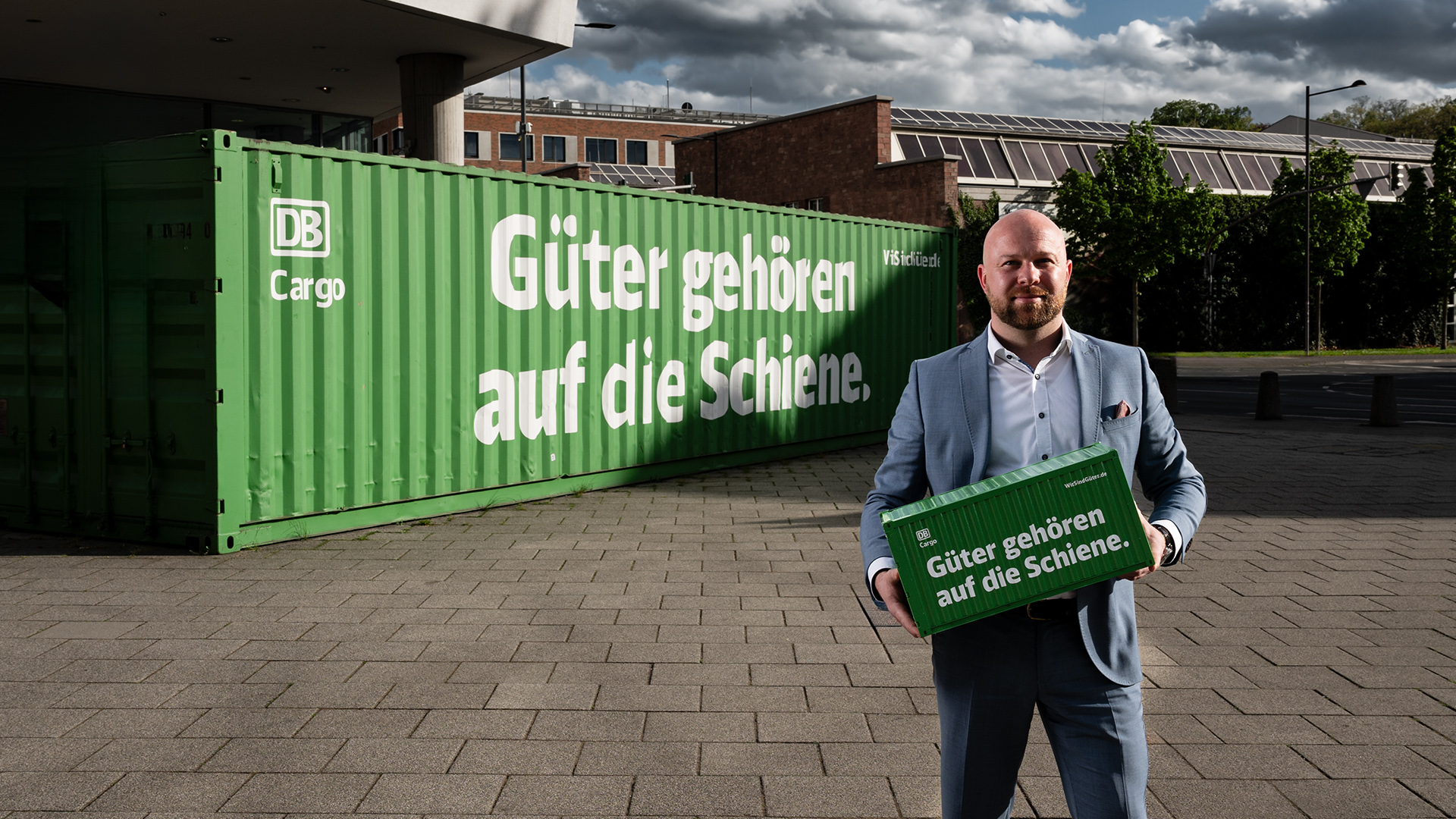 24-04-29_AMK5082_1920x1080